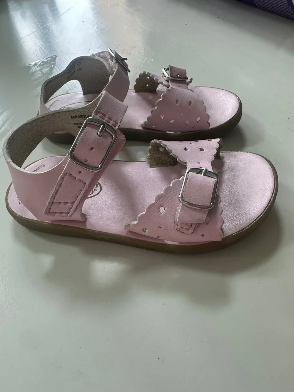 FootMates Pink Scalloped Buckle Kids Sandals